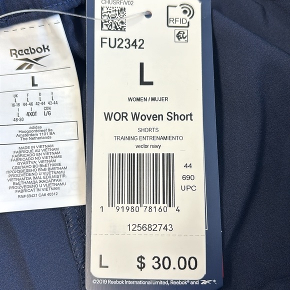 Reebok Training Shorts - Picture 4 of 5